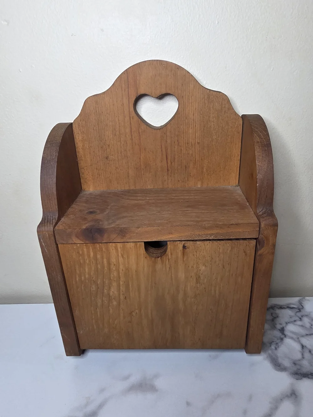 Vintage Country Farmhouse Heart Cutout Wooden Wall Decor